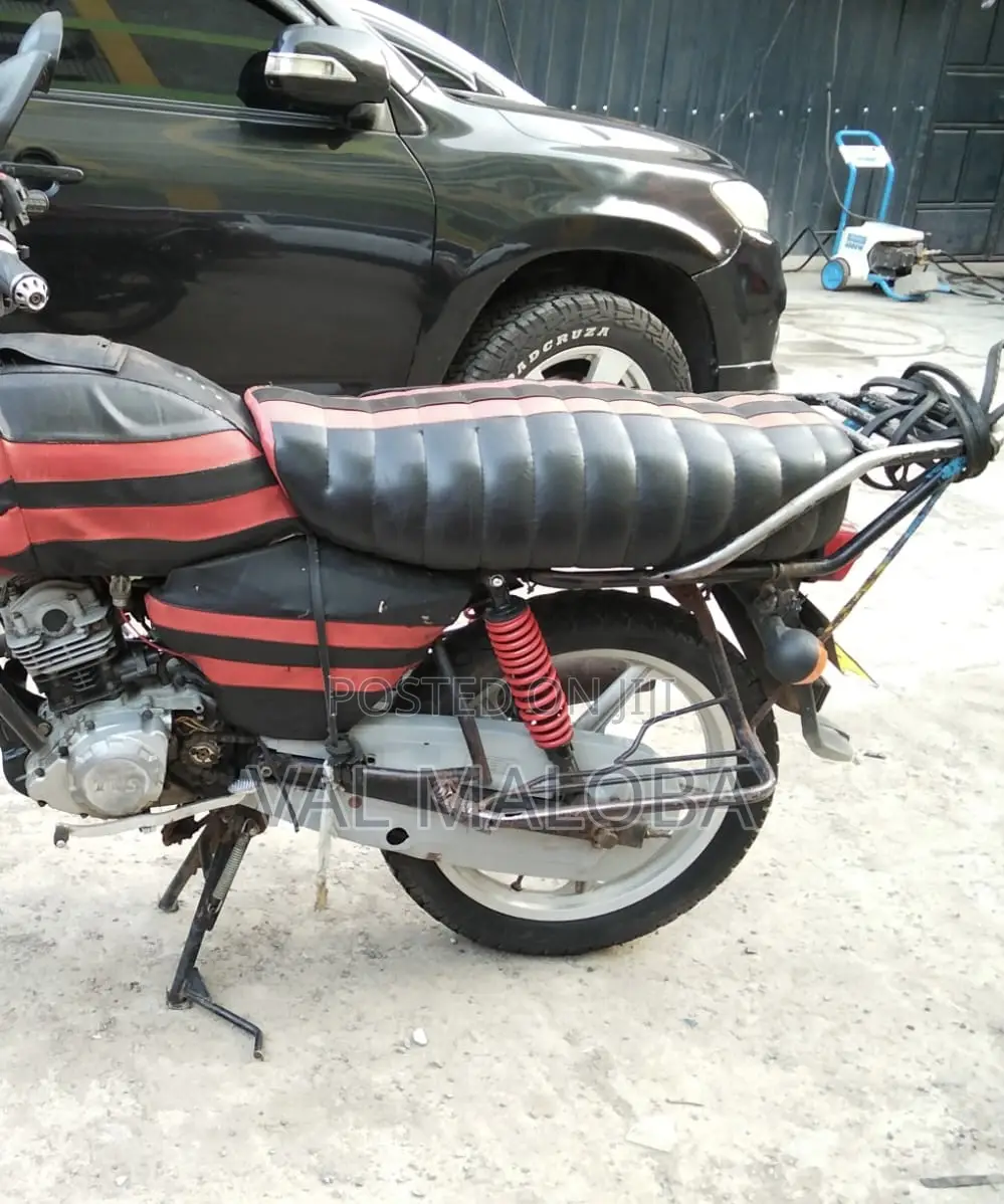 TVS HLX 125 2023 Red