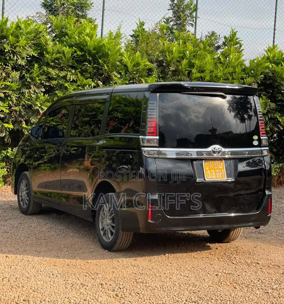 Toyota Noah 2020 Black