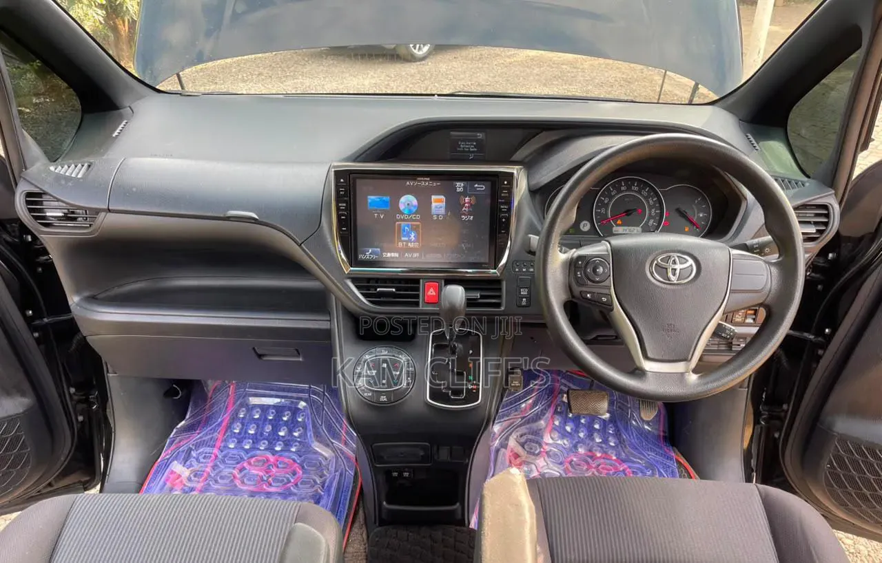 Toyota Noah 2020 Black