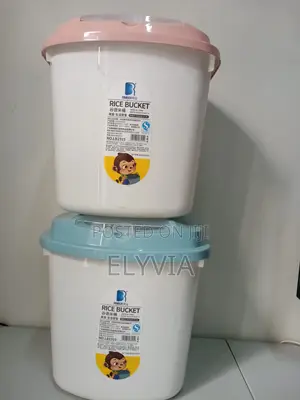 10kg Rice/Cereal Bucket With Measuring Cup