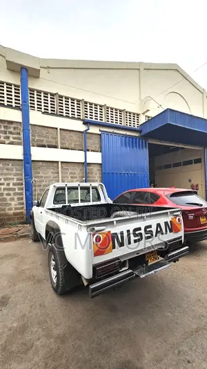 Nissan Patrol 2016 White