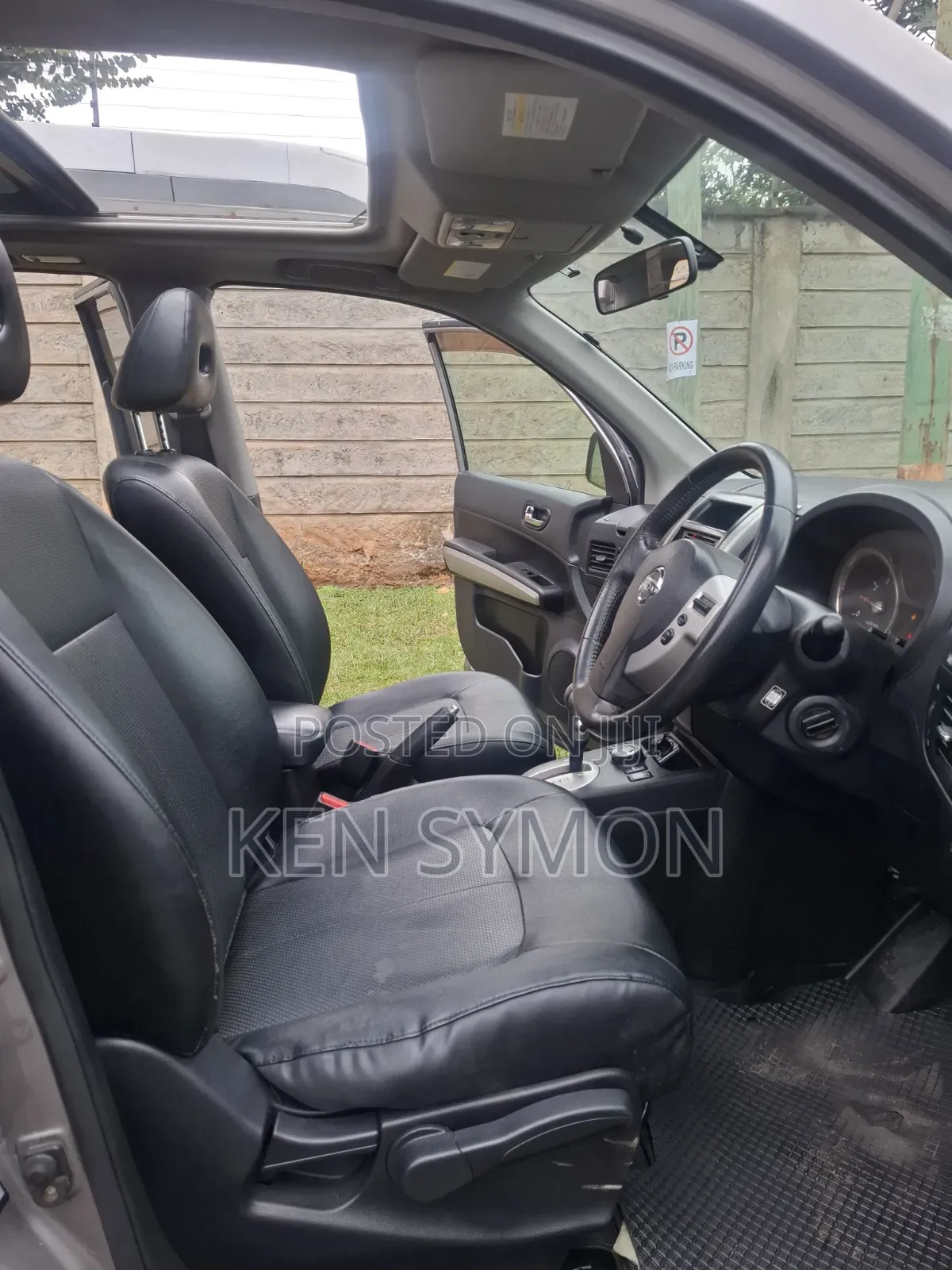 Nissan X-Trail 2011 Brown