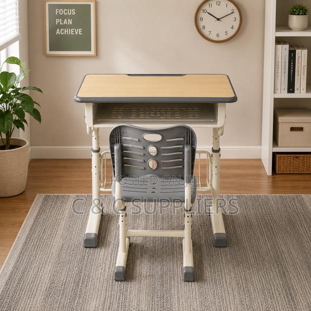Modern Learning Kid's Desk and Chair Set