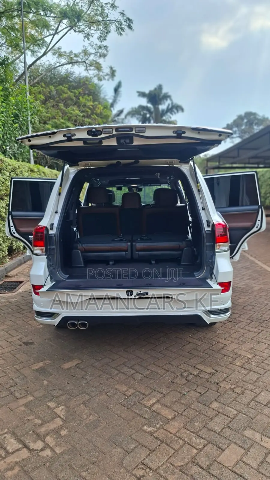 Toyota Land Cruiser 4.6 V8 ZX 2016 White
