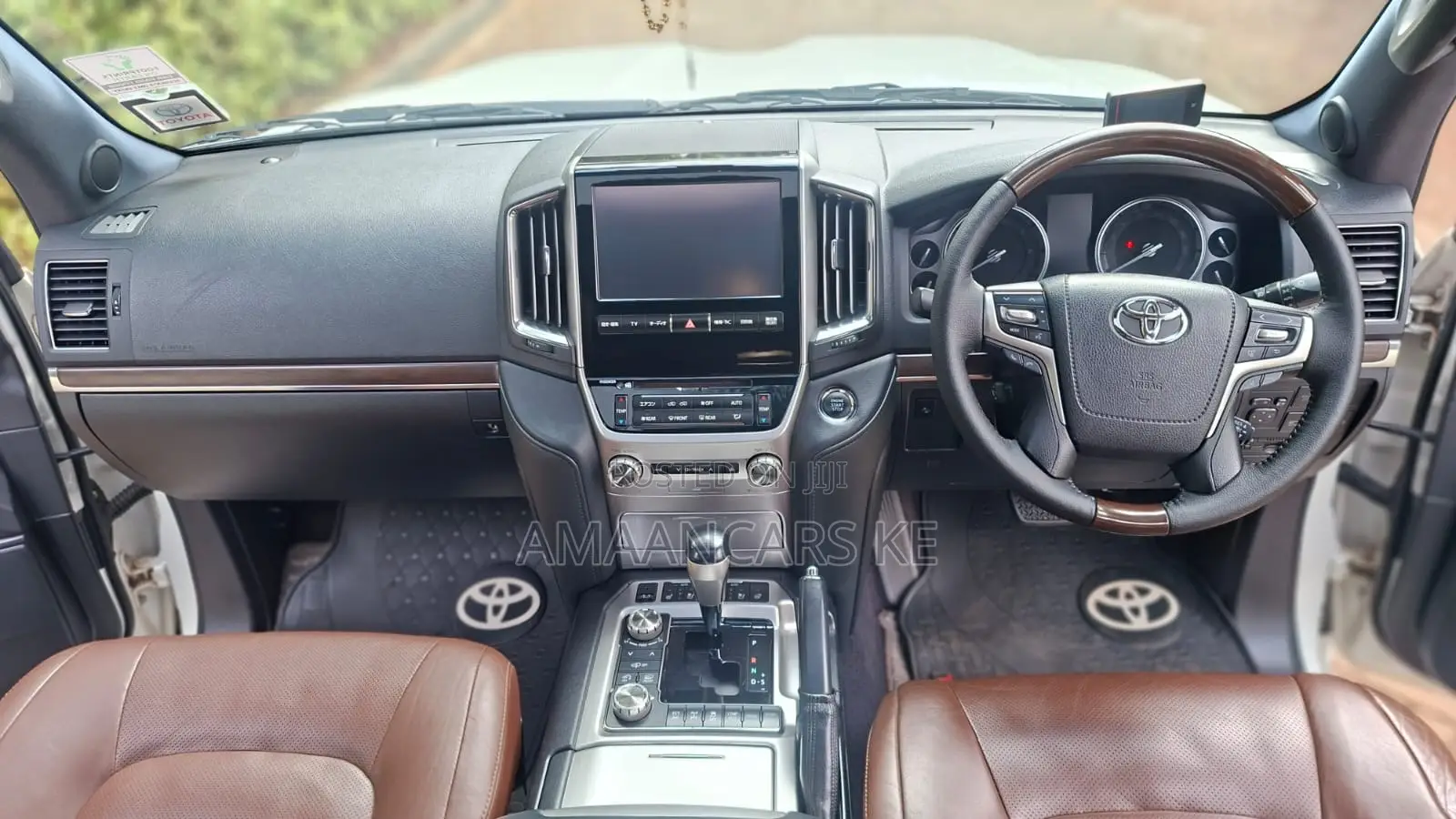Toyota Land Cruiser 4.6 V8 ZX 2016 White