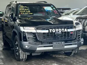 Toyota Land Cruiser 2022 Matt Black
