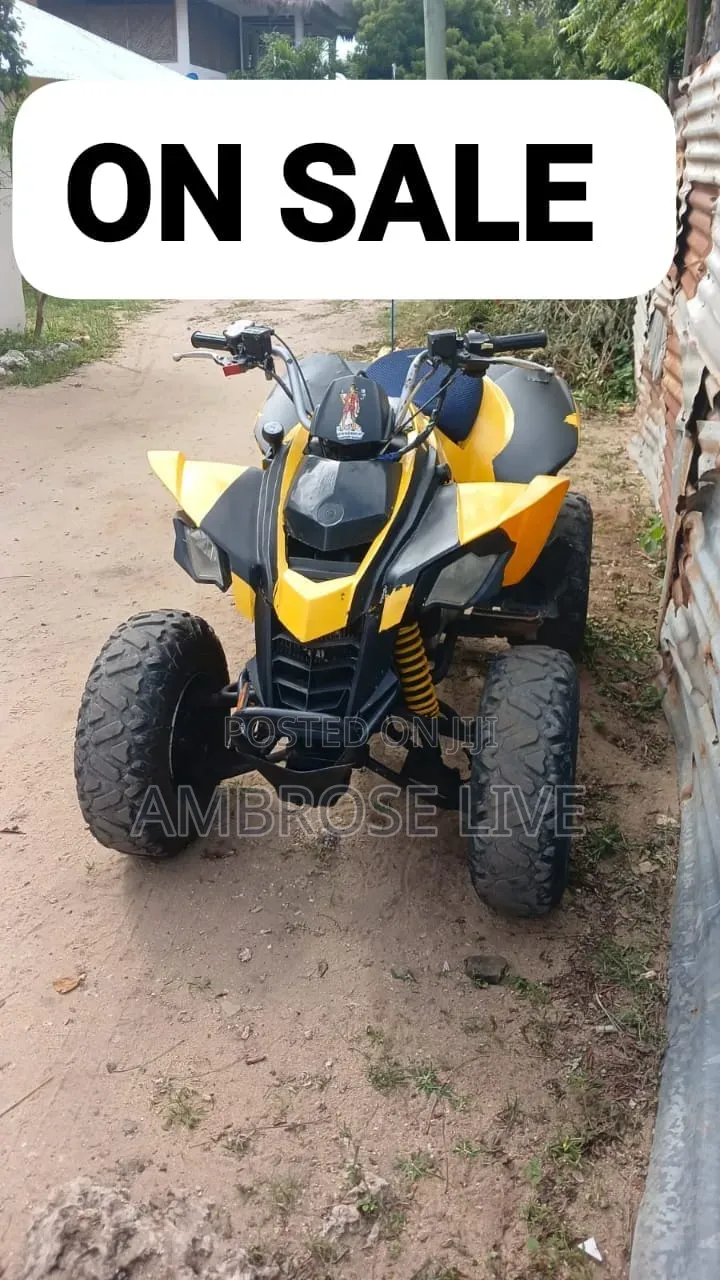 Motorcycle 2017 Yellow
