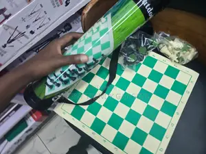 Tournament Chess Set With Roll-Up Vinyl Board Pieces