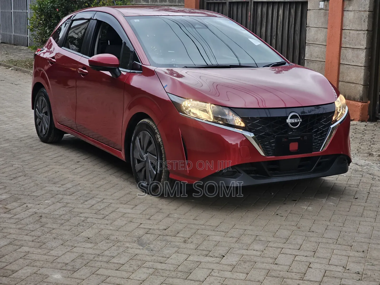Nissan Note 1.2 Hybrid 2021 Red