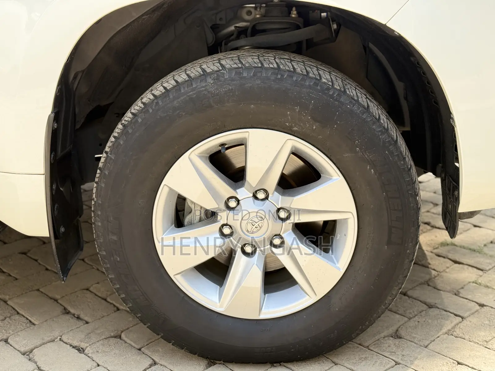 Toyota Land Cruiser Prado 2020 Pearl