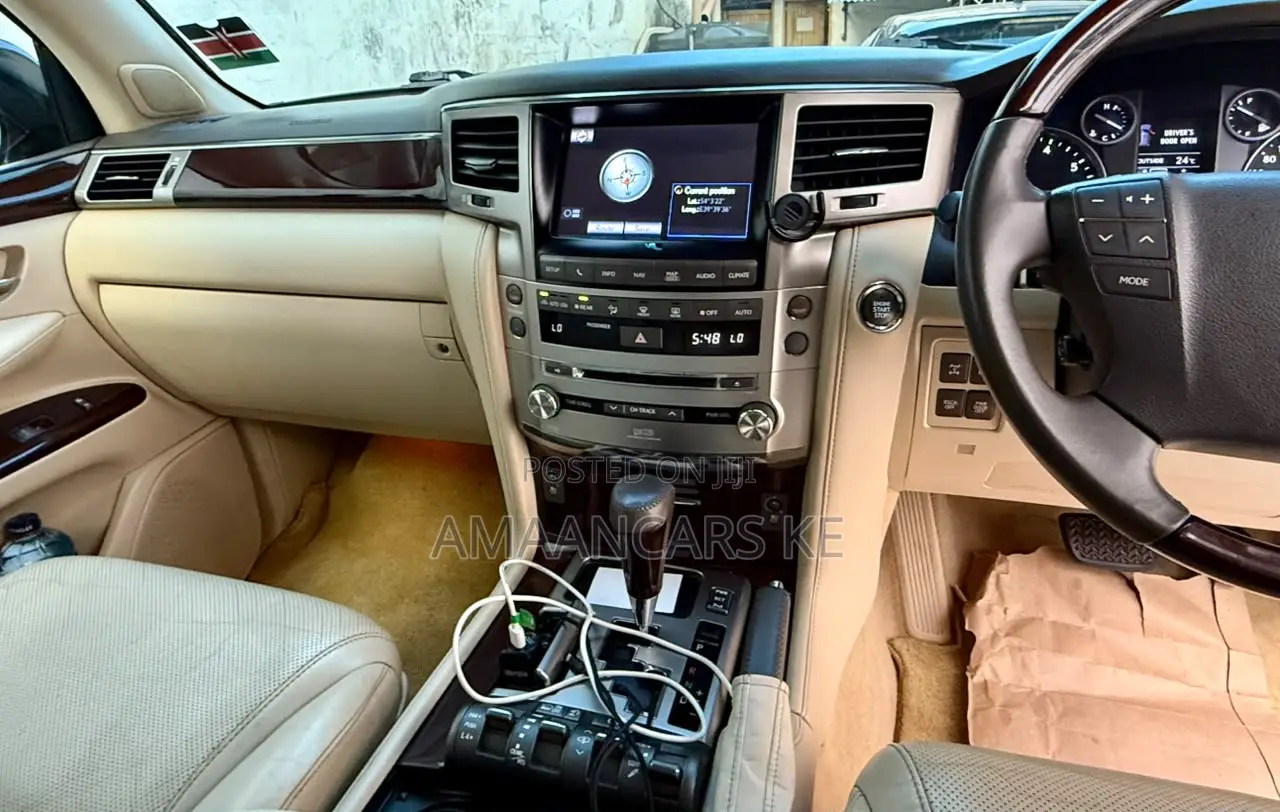 Lexus LX 570 AWD 2014 Black