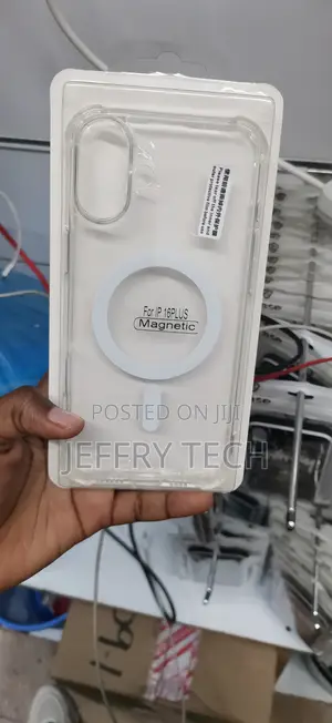 iPhone 16 Plus Clear Phone Case With a Built-in Magnetic Ring