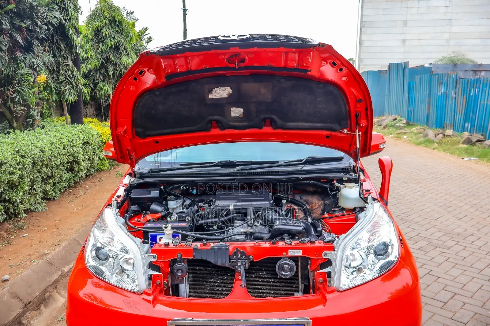 Toyota Rush 2012 Red