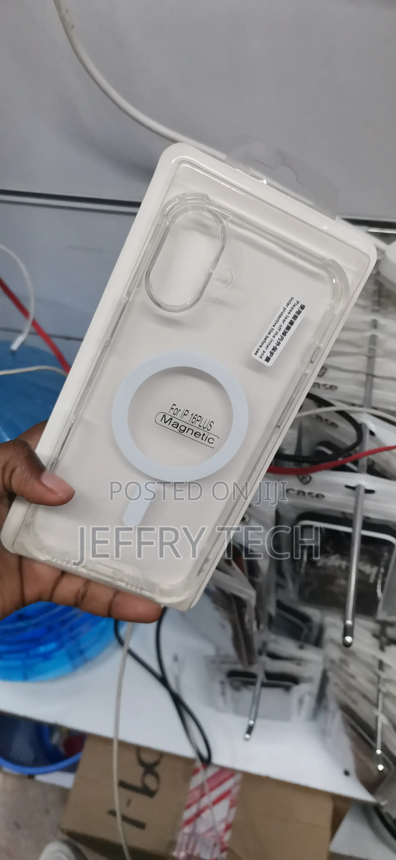 iPhone 16 Plus Clear Phone Case With a Built-in Magnetic Ring