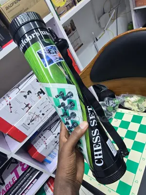 Professional Tournament Chess Set With Roll-Up Vinyl Board