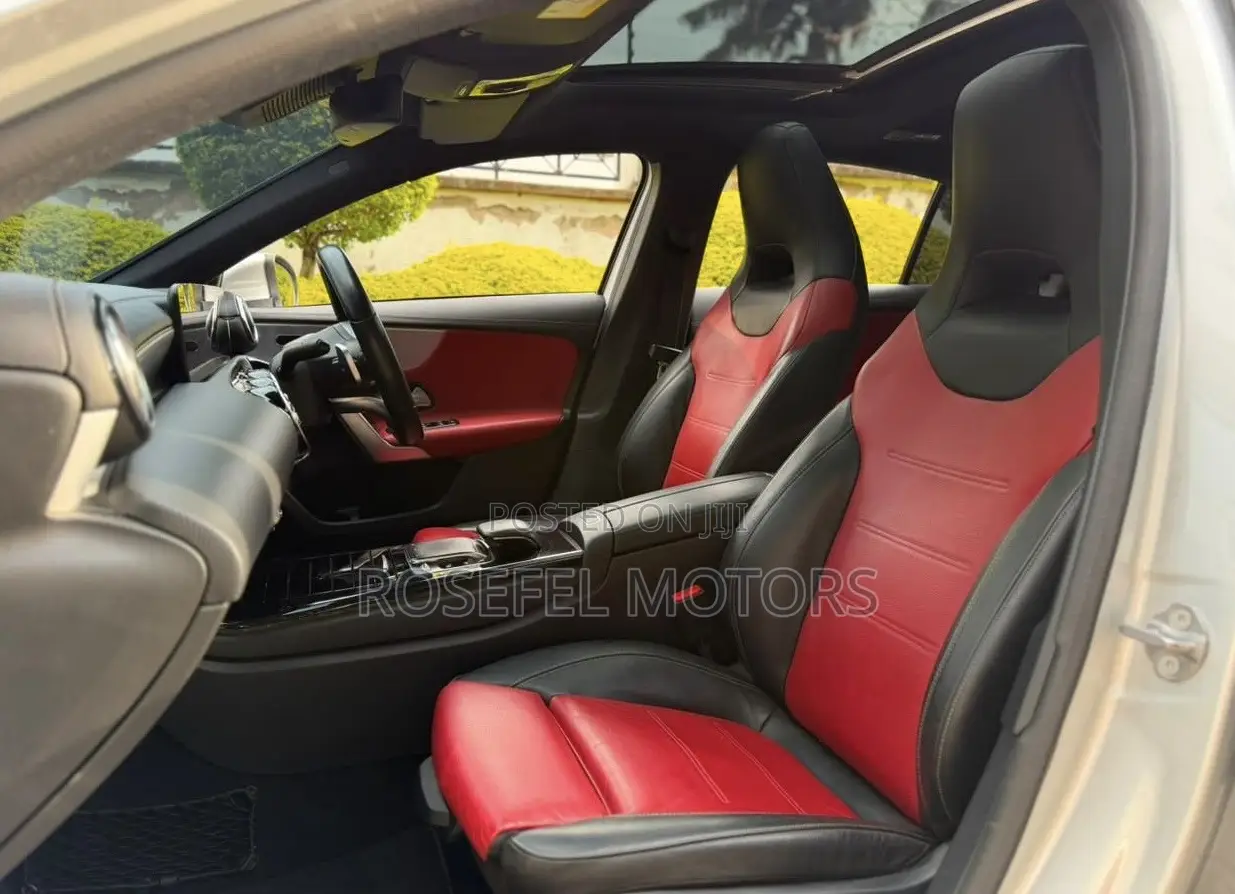 Mercedes-Benz A-Class 2018 Silver