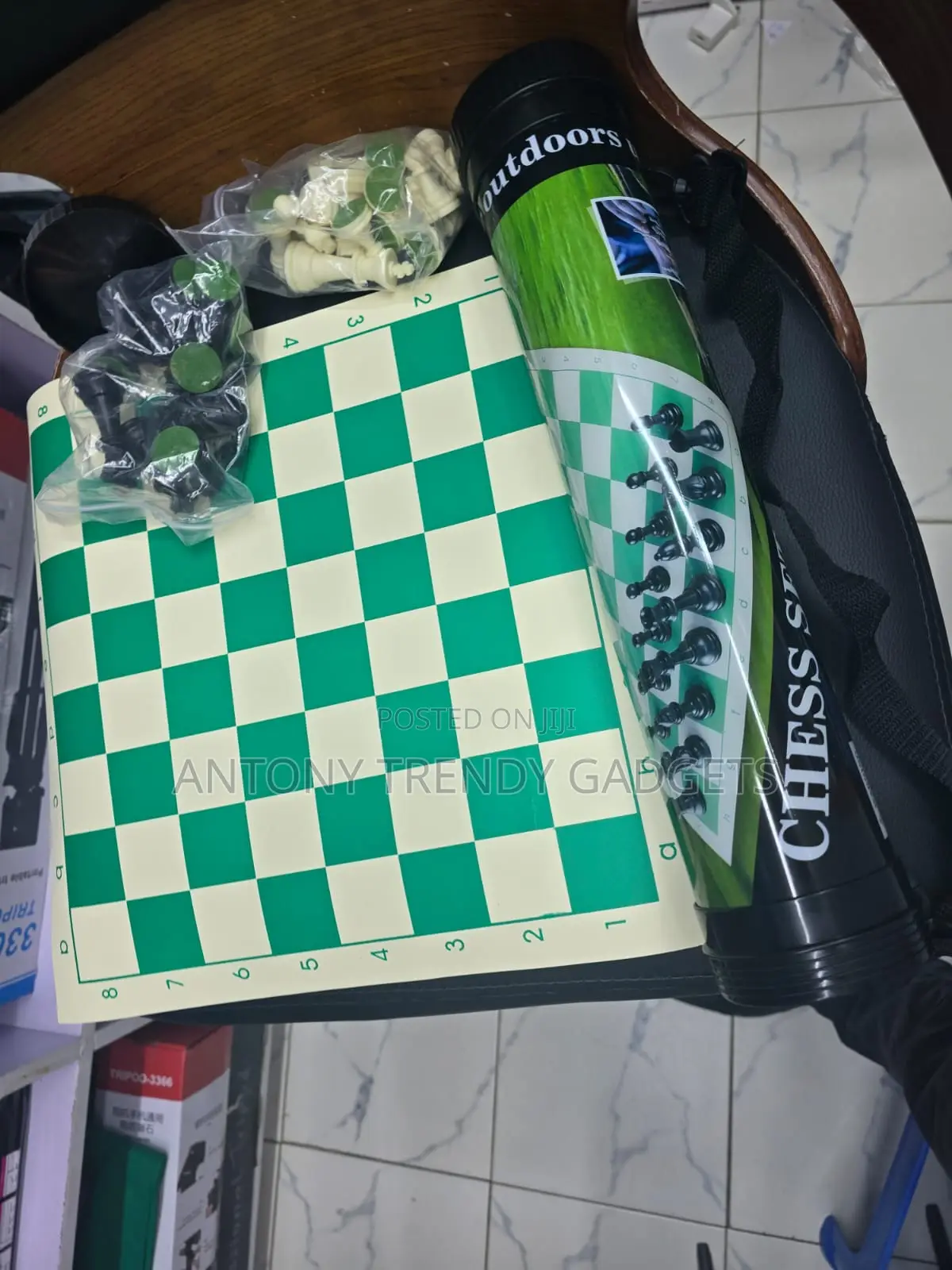 Classic Tournament Chess Set With Storage Tube
