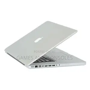 New Laptop Apple MacBook Pro 2025 M5 16GB Apple M5 SSD 512GB