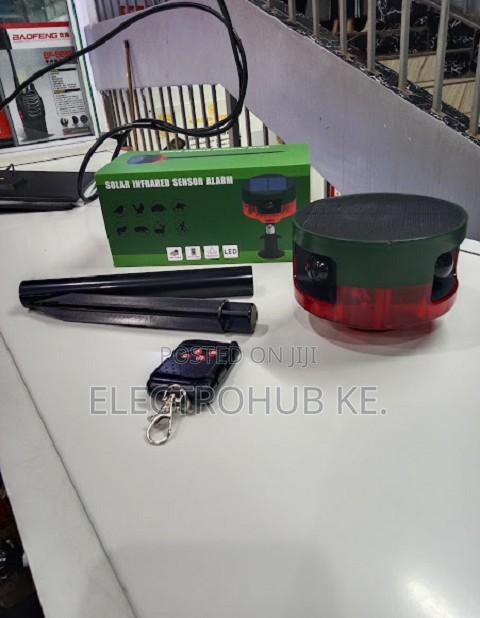 Solar Infrared Motion Sensor Alarm With Remote Control