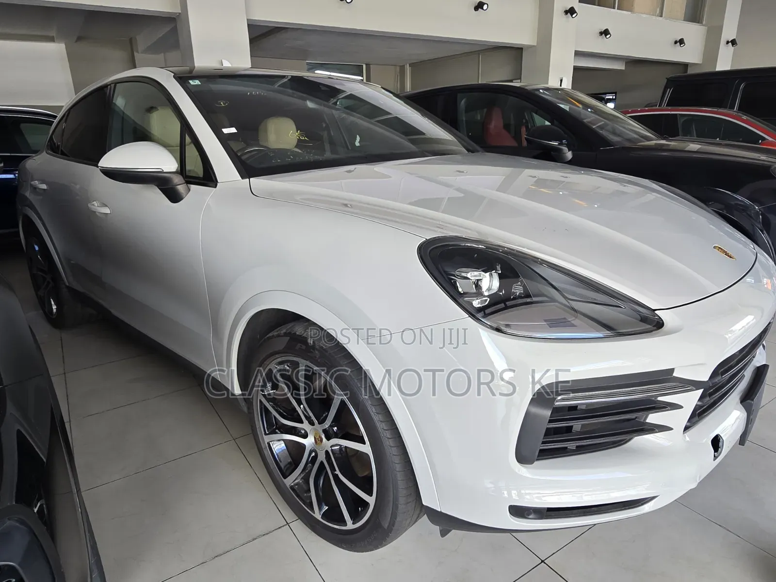 Porsche Cayenne Base AWD 2020 Ivory