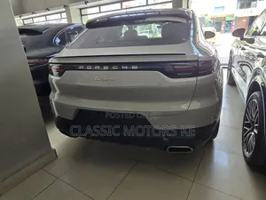 Porsche Cayenne Base AWD 2020 Ivory