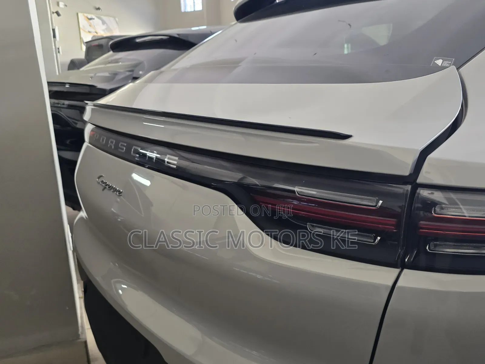 Porsche Cayenne Base AWD 2020 Ivory