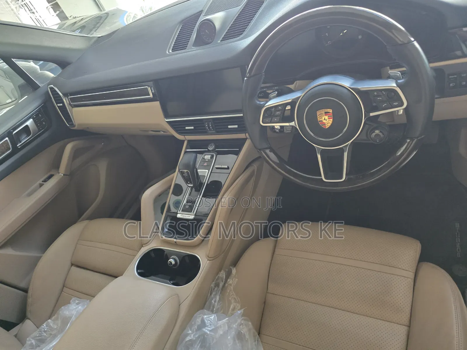 Porsche Cayenne Base AWD 2020 Ivory