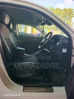 Honda Vezel 2021 White