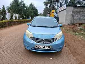 Nissan Note 2014 Blue