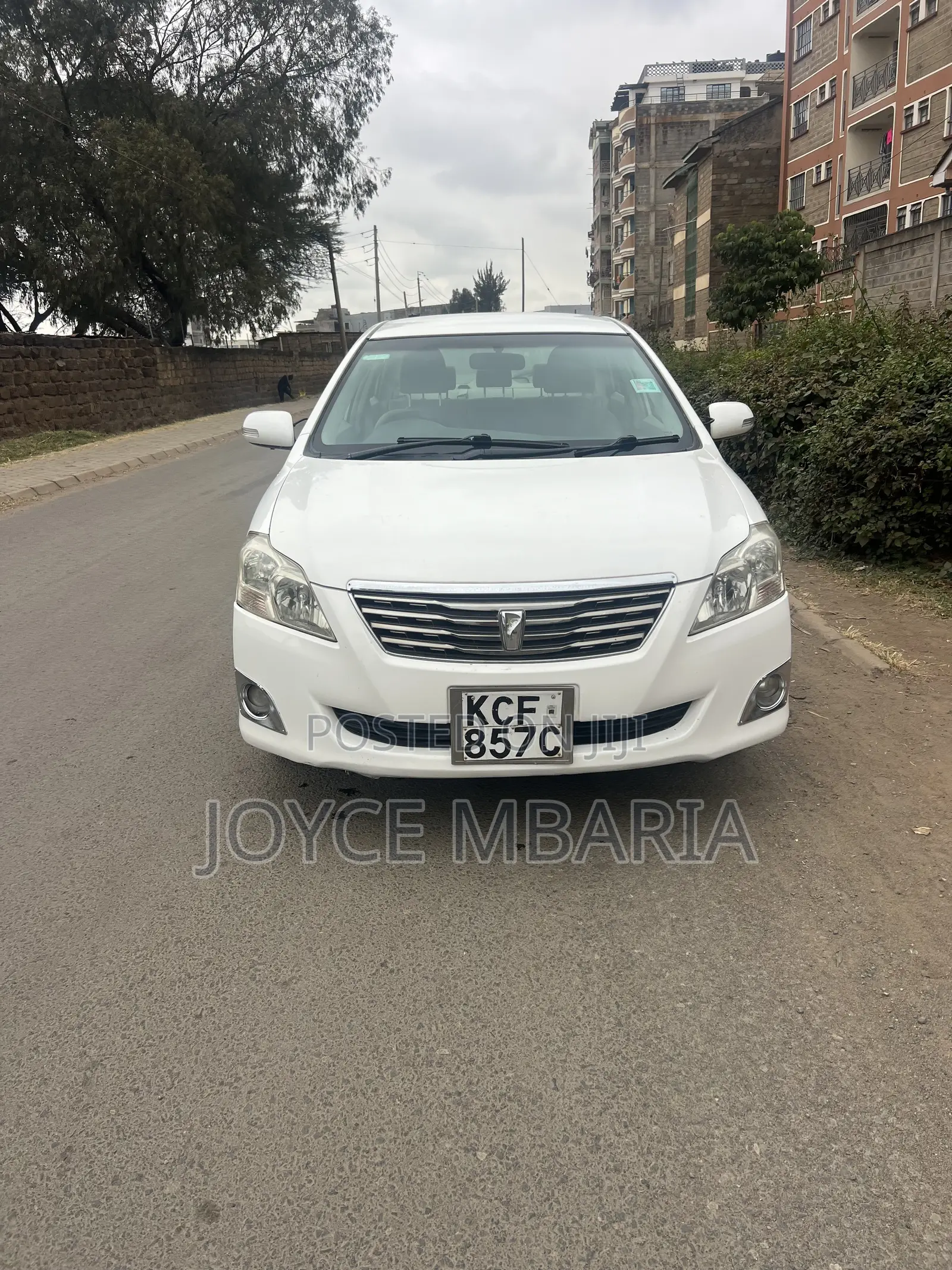 Toyota Premio 2011 White