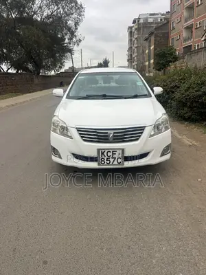 Toyota Premio 2011 White