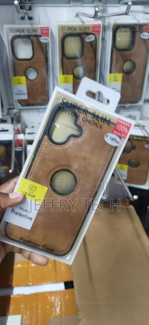 iPhone 16 PluS Circular Cut-Out Design COVER - thumbnail 2