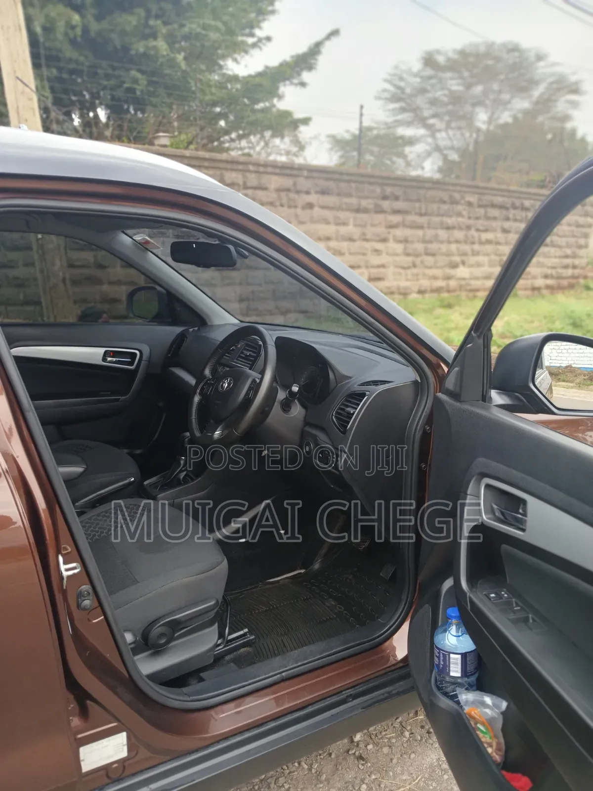 Toyota Urban Cruiser 2021 Brown
