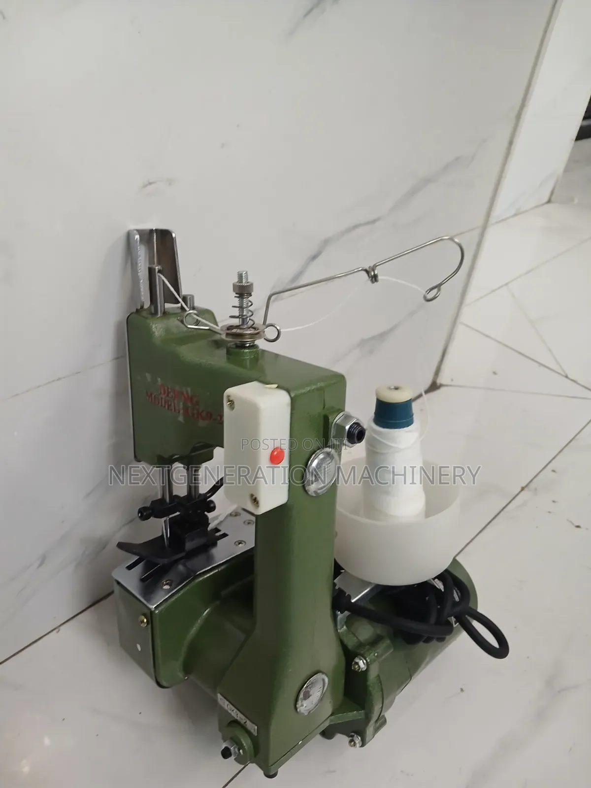 Bag Closer Machine