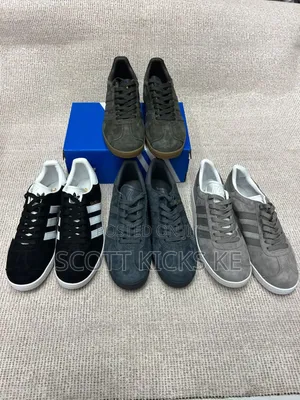 Adidas Gazelle Sneakers
