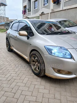 Toyota Auris 2009 Silver