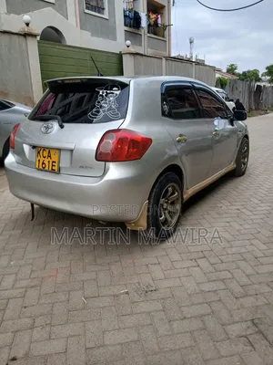 Toyota Auris 2009 Silver