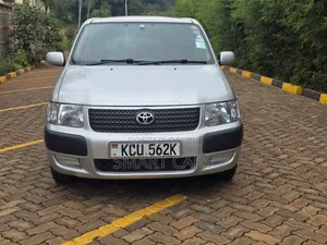 Toyota Succeed 2013 Silver
