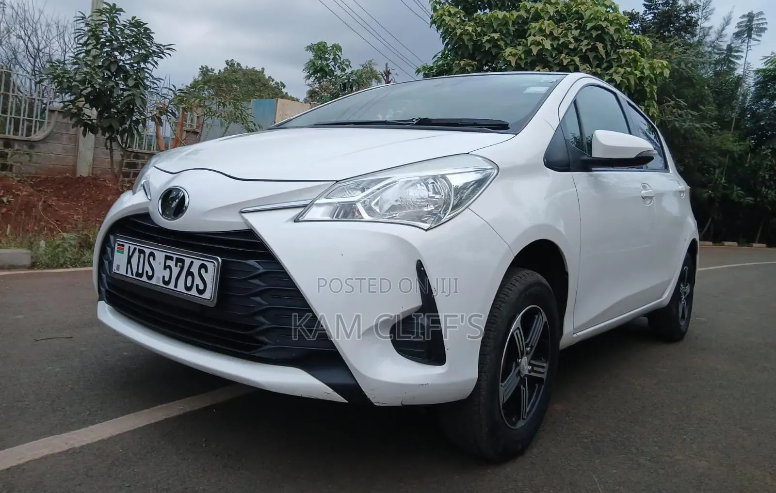 Toyota Vitz 2018 Pearl
