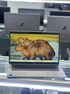 Laptop Dell Latitude 5450 16GB Intel Core Ultra 7 SSD 256GB