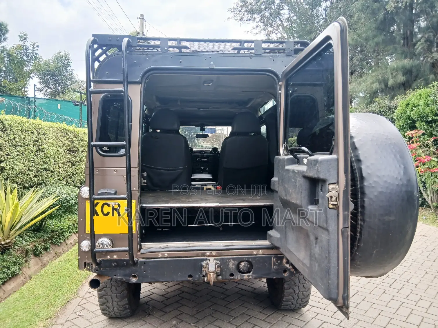 Land Rover Defender 2012 Brown