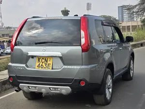 Nissan X-Trail 2010 Gray