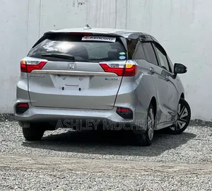 Honda Fit 2019 Silver