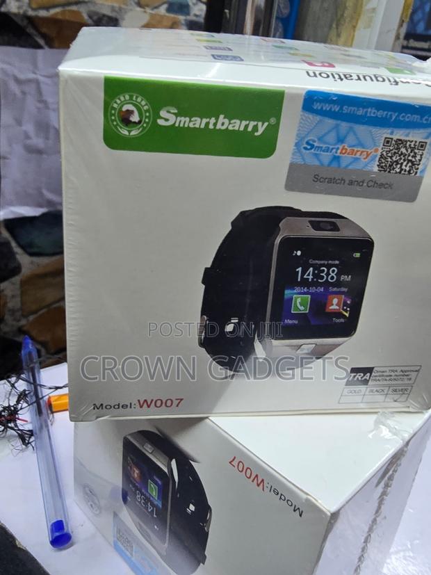 W007 Smartwatch With Camera Music Player SIM Support - thumbnail 3