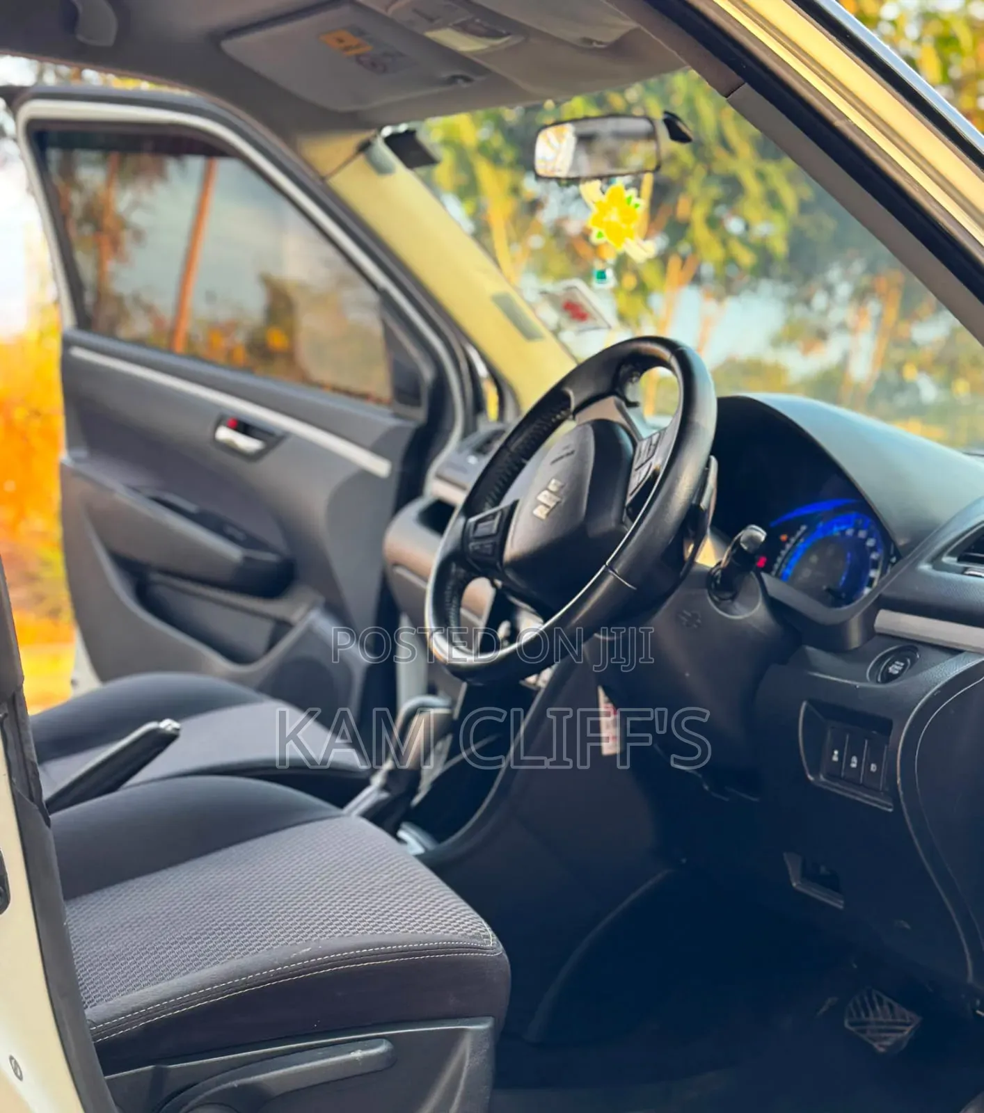 Suzuki Swift 2015 White