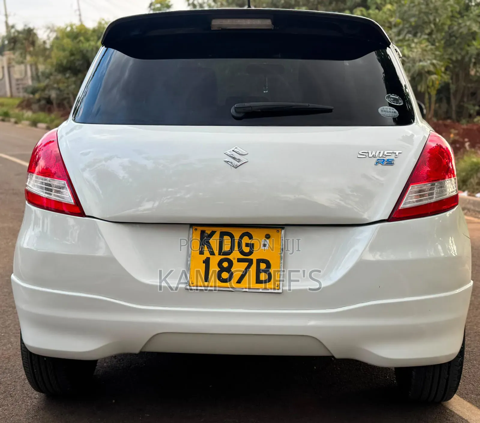 Suzuki Swift 2015 White