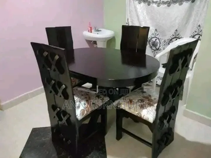 Dinning Table 4seate