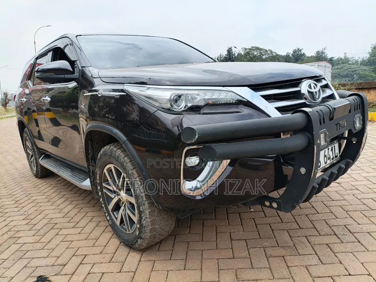 Toyota Fortuner 2018 Black
