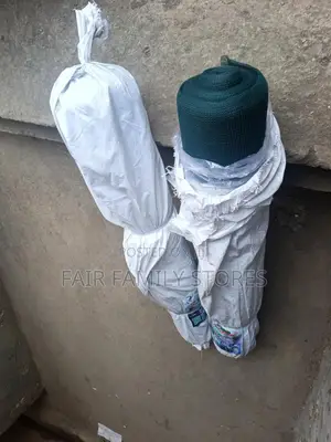 Dark Green Safety Net