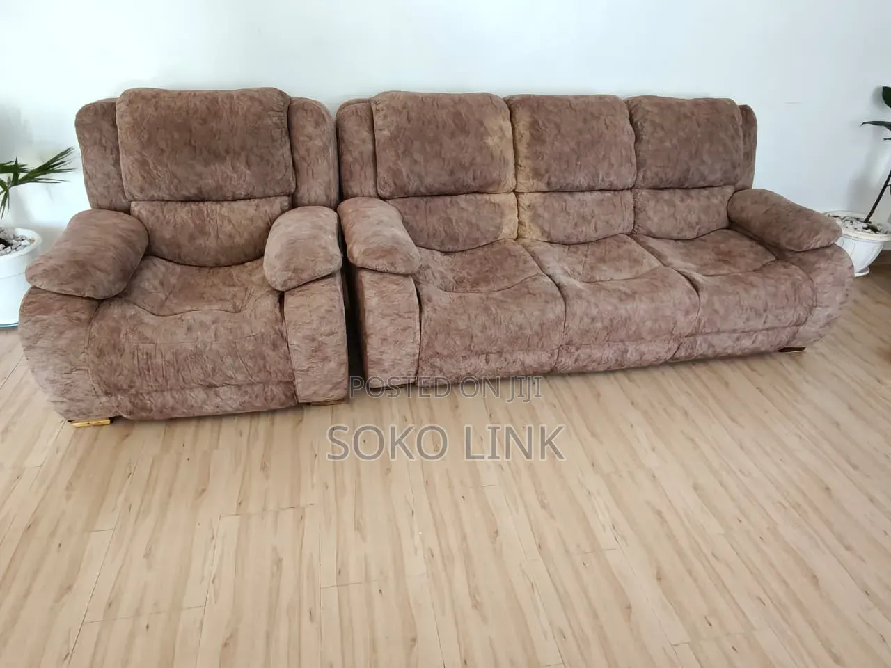 Semi- Recliner Sofa Set